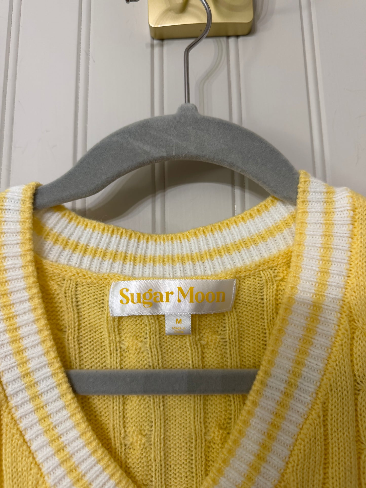 Sugar Moon Sweater Vest Women’s Medium Yellow
