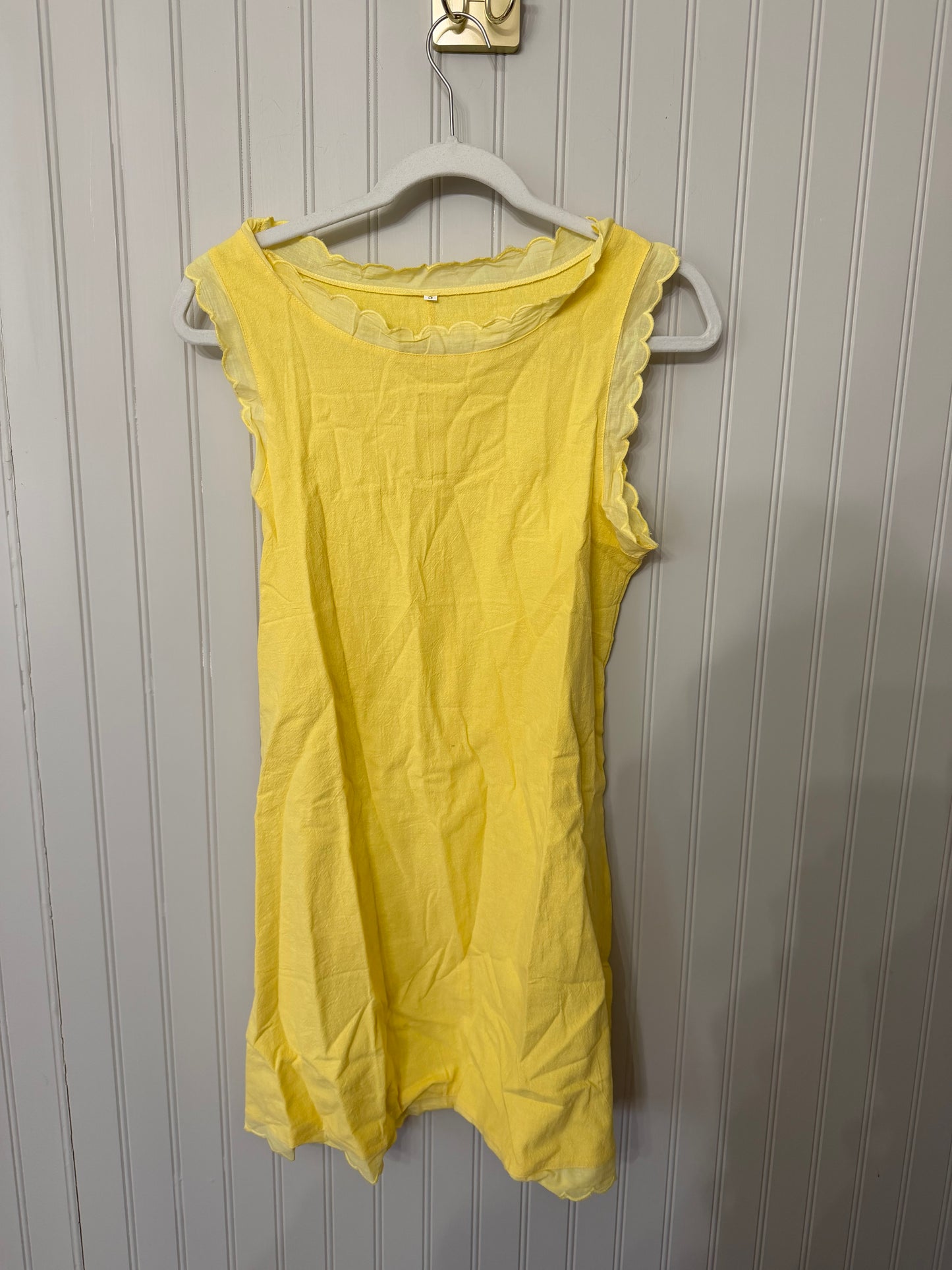 Dress w Ruffles Women’s Small Yellow