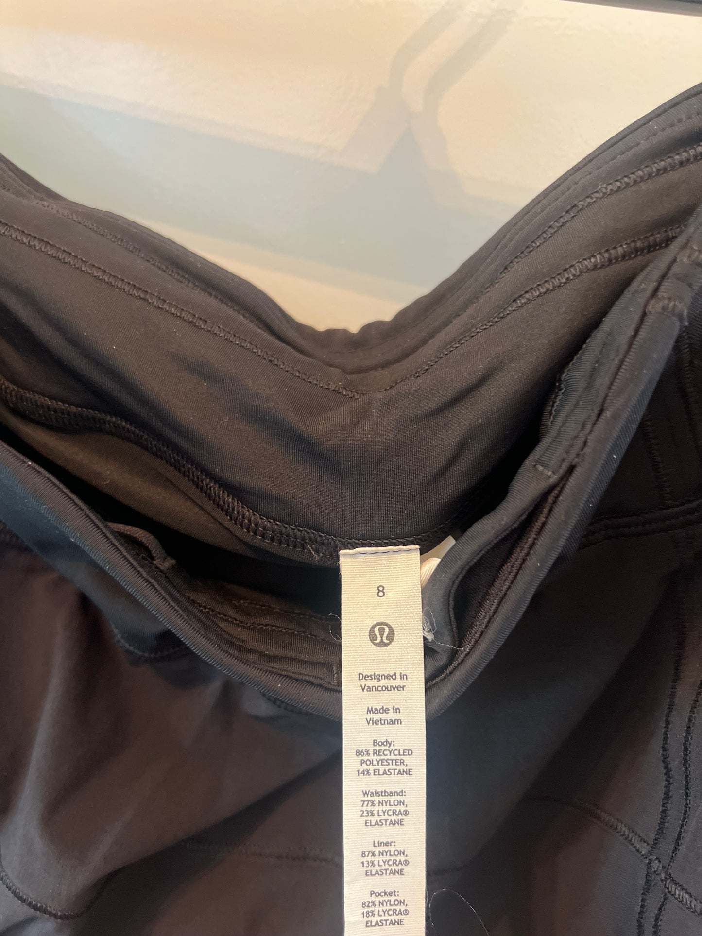 Lululemon Active Skirt Women’s Size 8 (Medium) Black