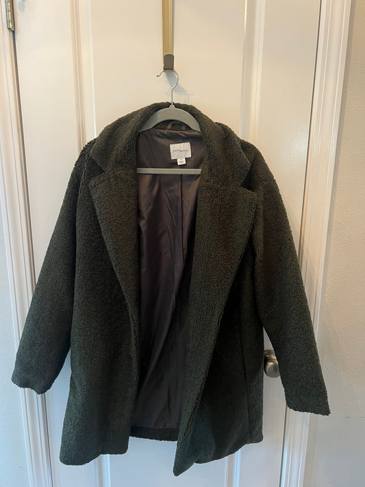 Women’s Hunter Green Teddy Coat Size Medium