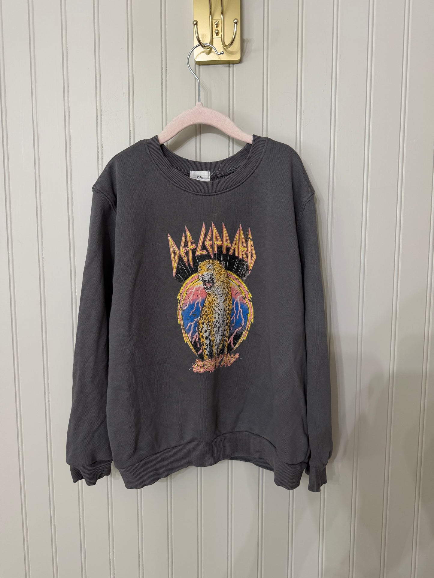 Def Leopard Sweatshirt Girl’s XL (10-11)