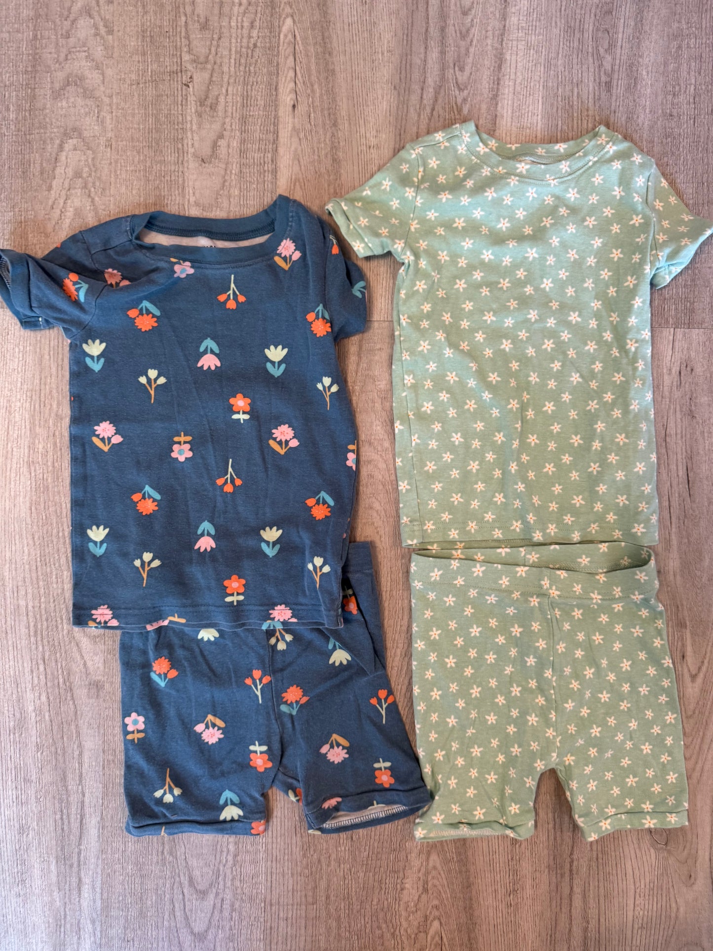 Old Navy Knit Pajama Bundle Matching Sets Toddler Size 5T Navy Green