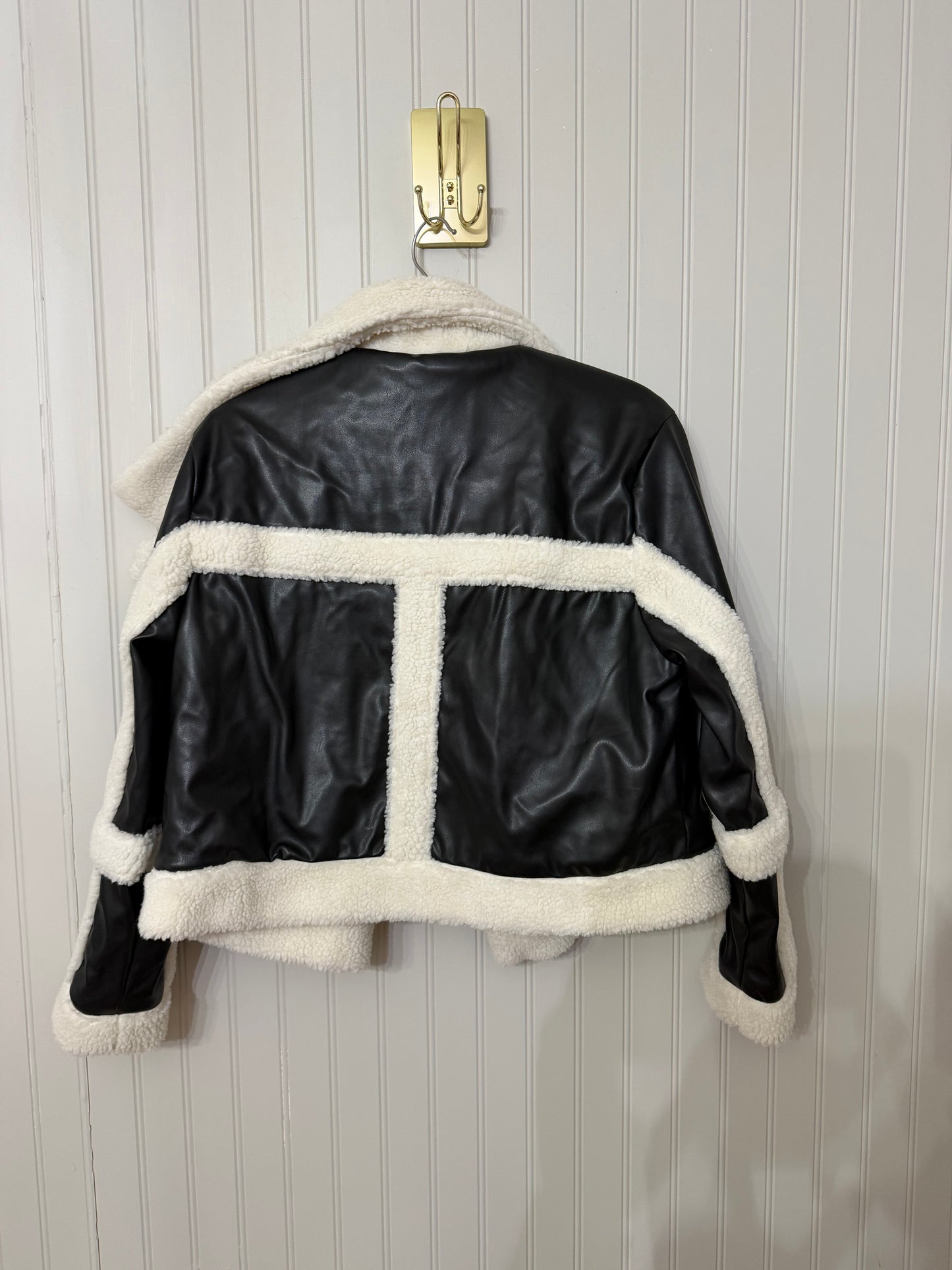 Madden NYC Faux Shearling Jacket Women’s Medium