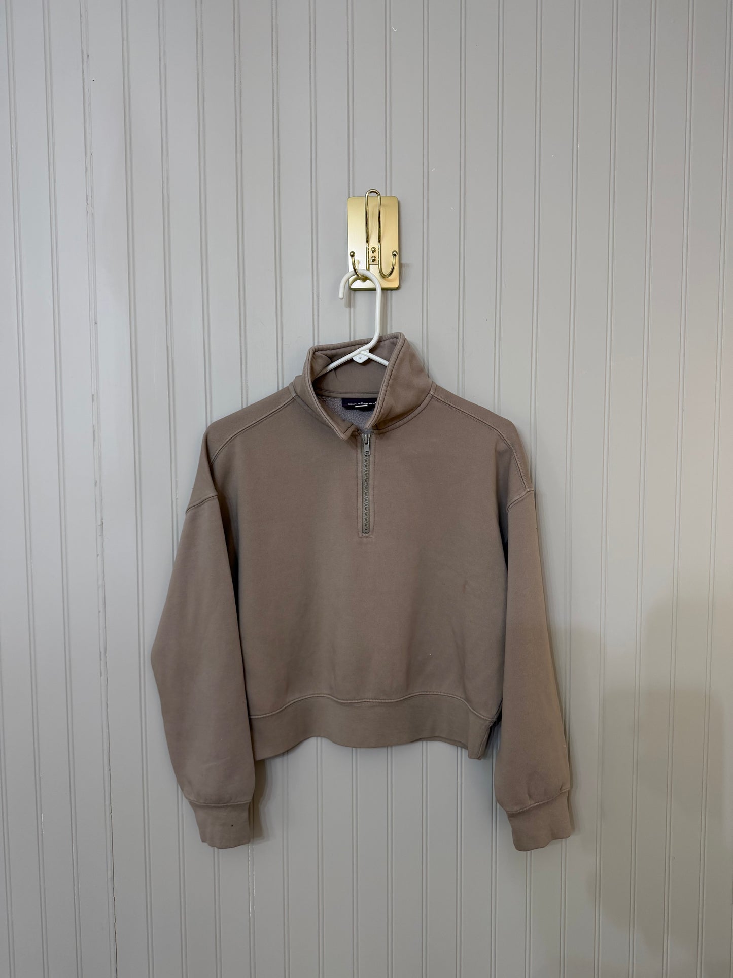 Knit Quarter Zip Youth Size Large NWT