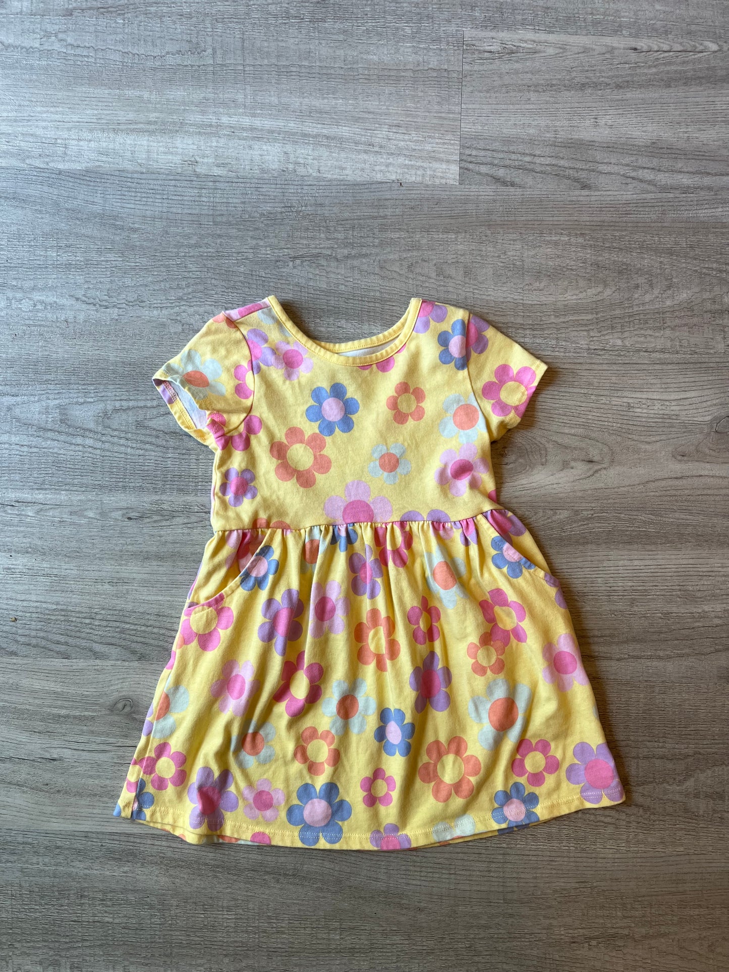 70s Flower Short Sleeve Dress Toddler Girl Size 3T Pastel Yellow