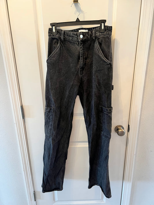 H&M High Rise Cargo Jeans Women’s Size 4 Black