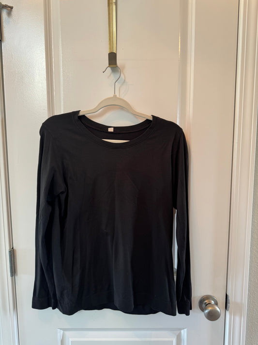 Lululemon Black Long Sleeve Size 8