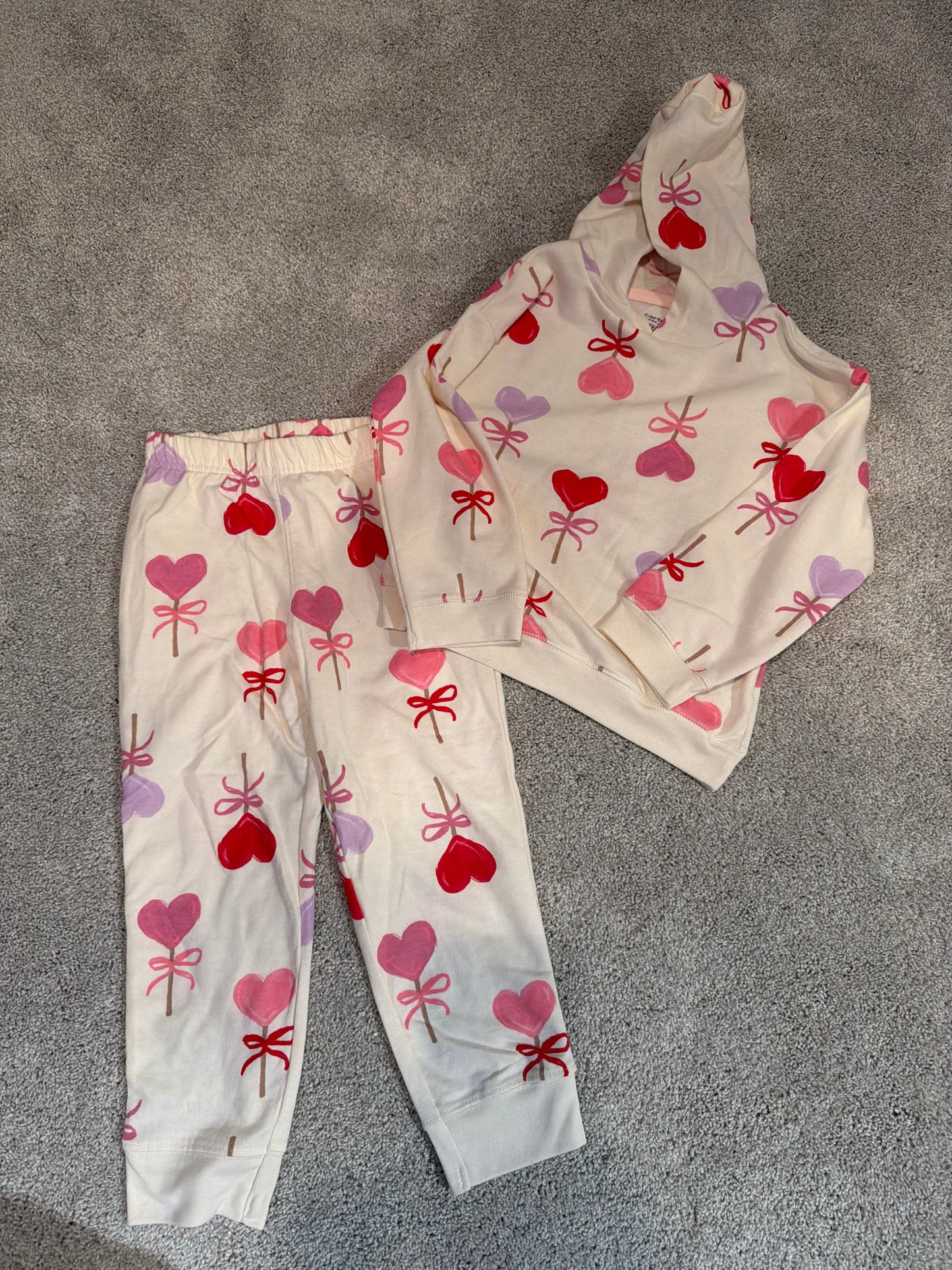 Toddler girl heart set size 4