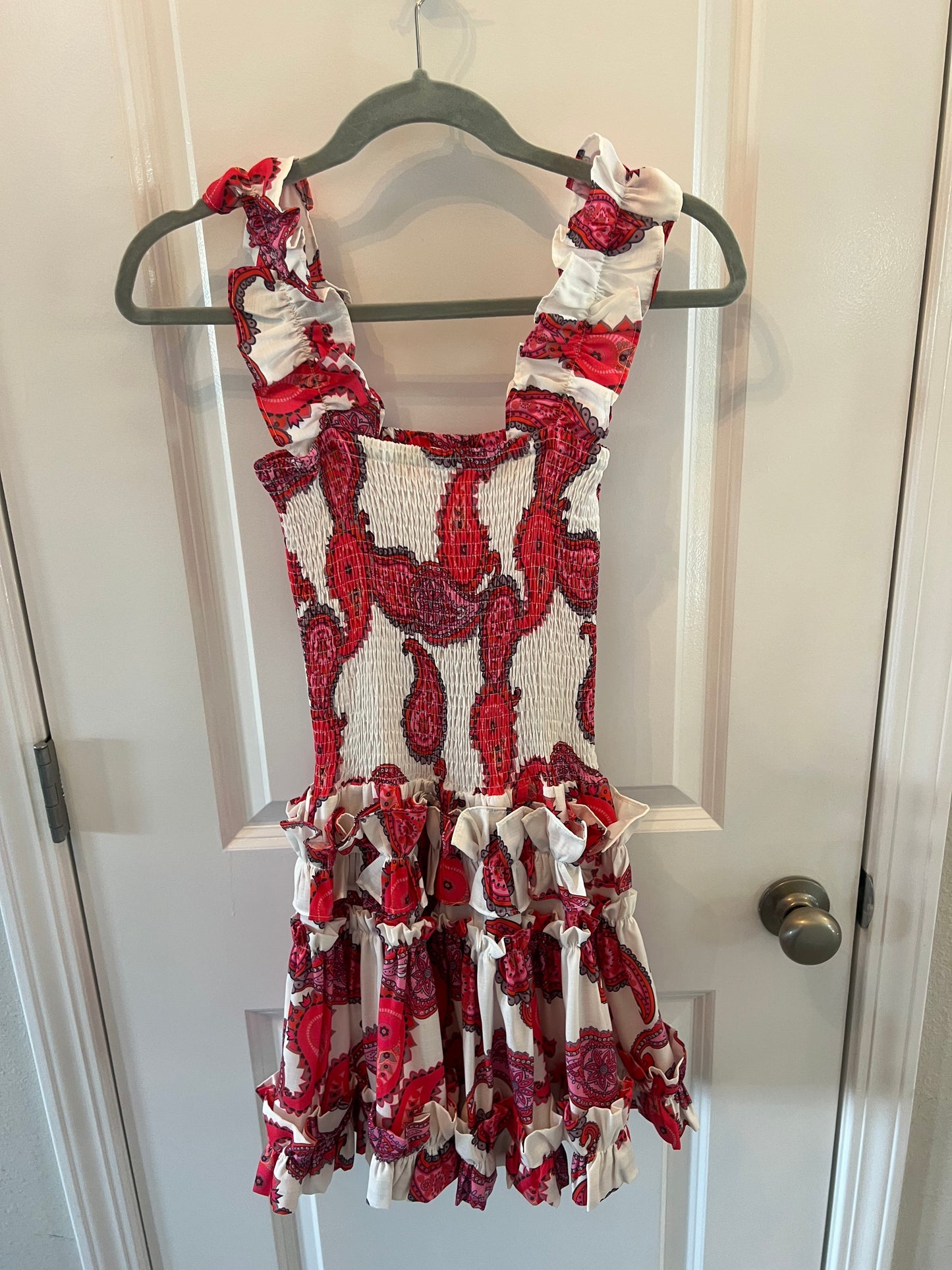 Luxxel Paisley Tiered Mini Dress Women’s Size Small White Red