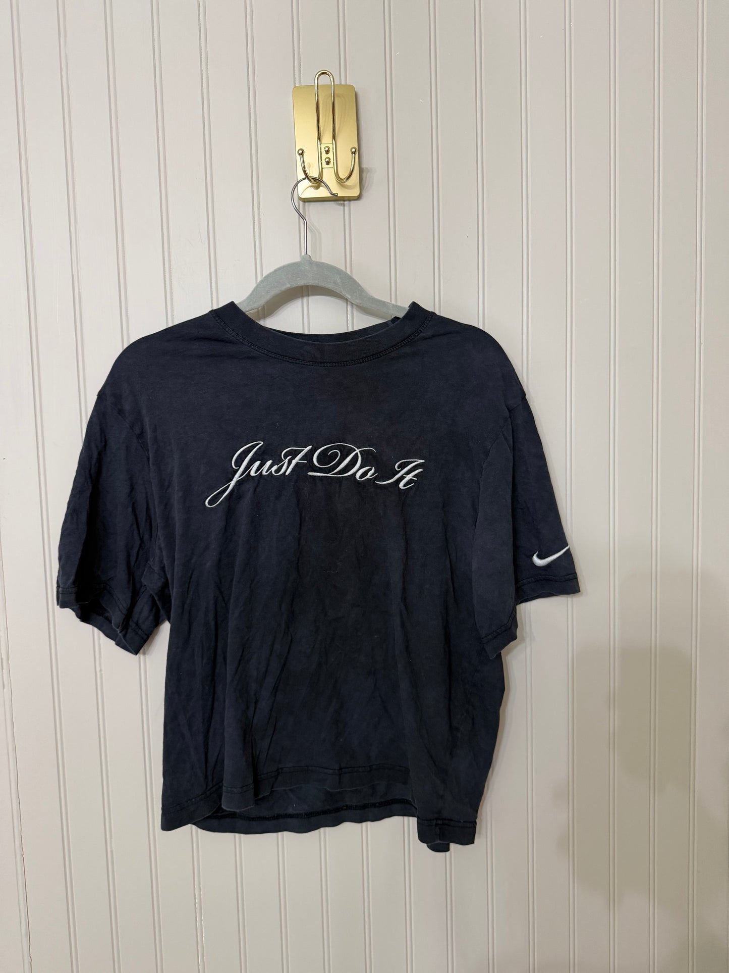 Nike Loose Fit Graphic Tee Women’s Small Black