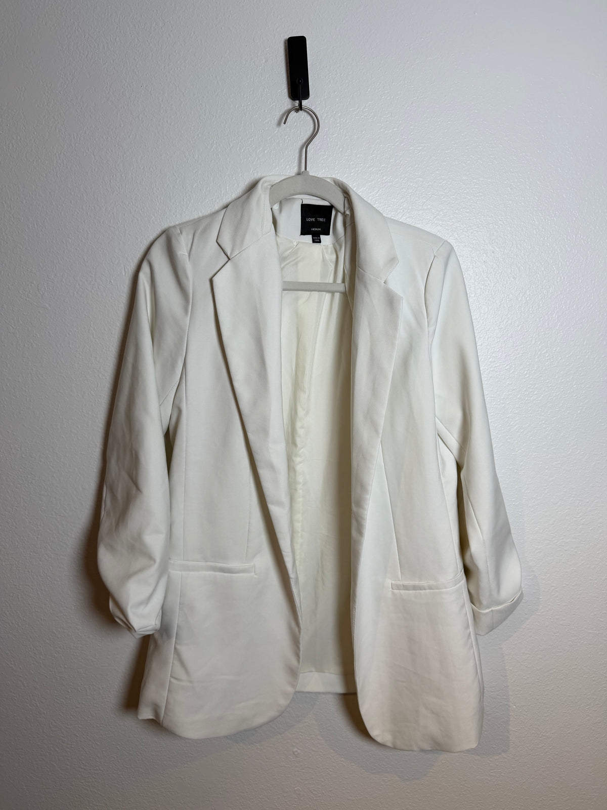 Love Tree Women’s Blazer Size Medium