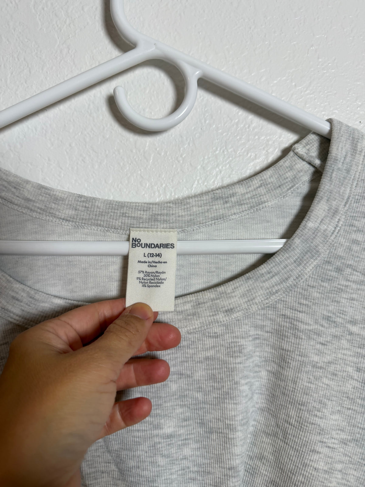 Women’s NB Gray Top Size Large