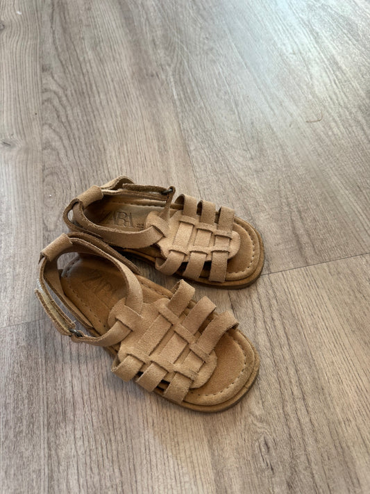 Zara Huarache Sandals Toddler Girl Size 25 (US Size 7) Taupe