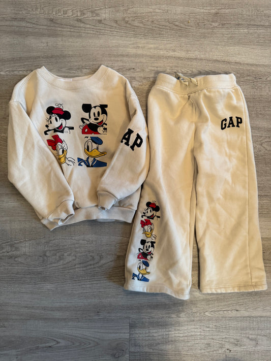 Gap x Disney Matching Set Toddler Size 4 Years