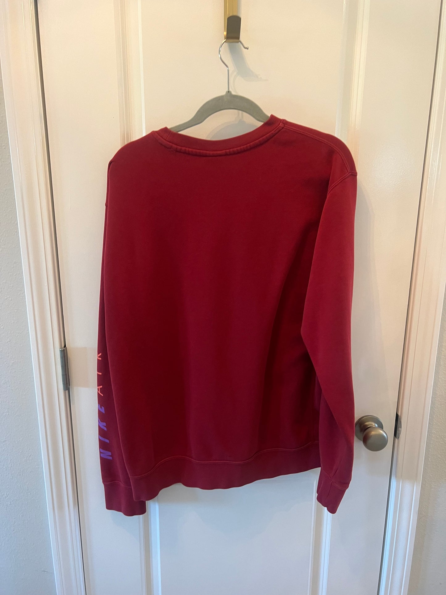 Unisex Nike Crewneck Size Large