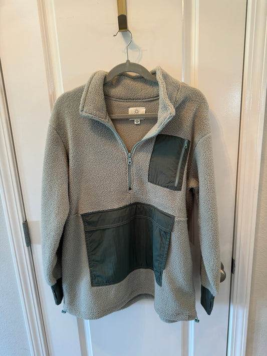 Aerie Sherpa Pullover Women’s Size Medium Gray Hunter Green