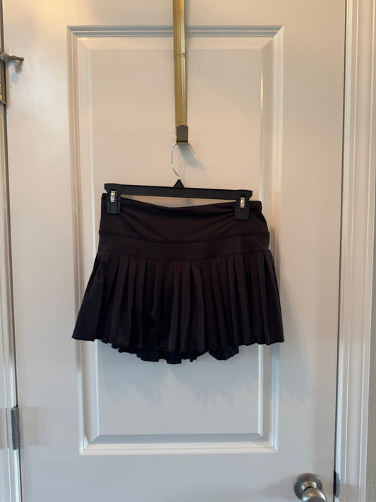 Gold Hinge Pleated Tennis Skirt Women’s Small Black