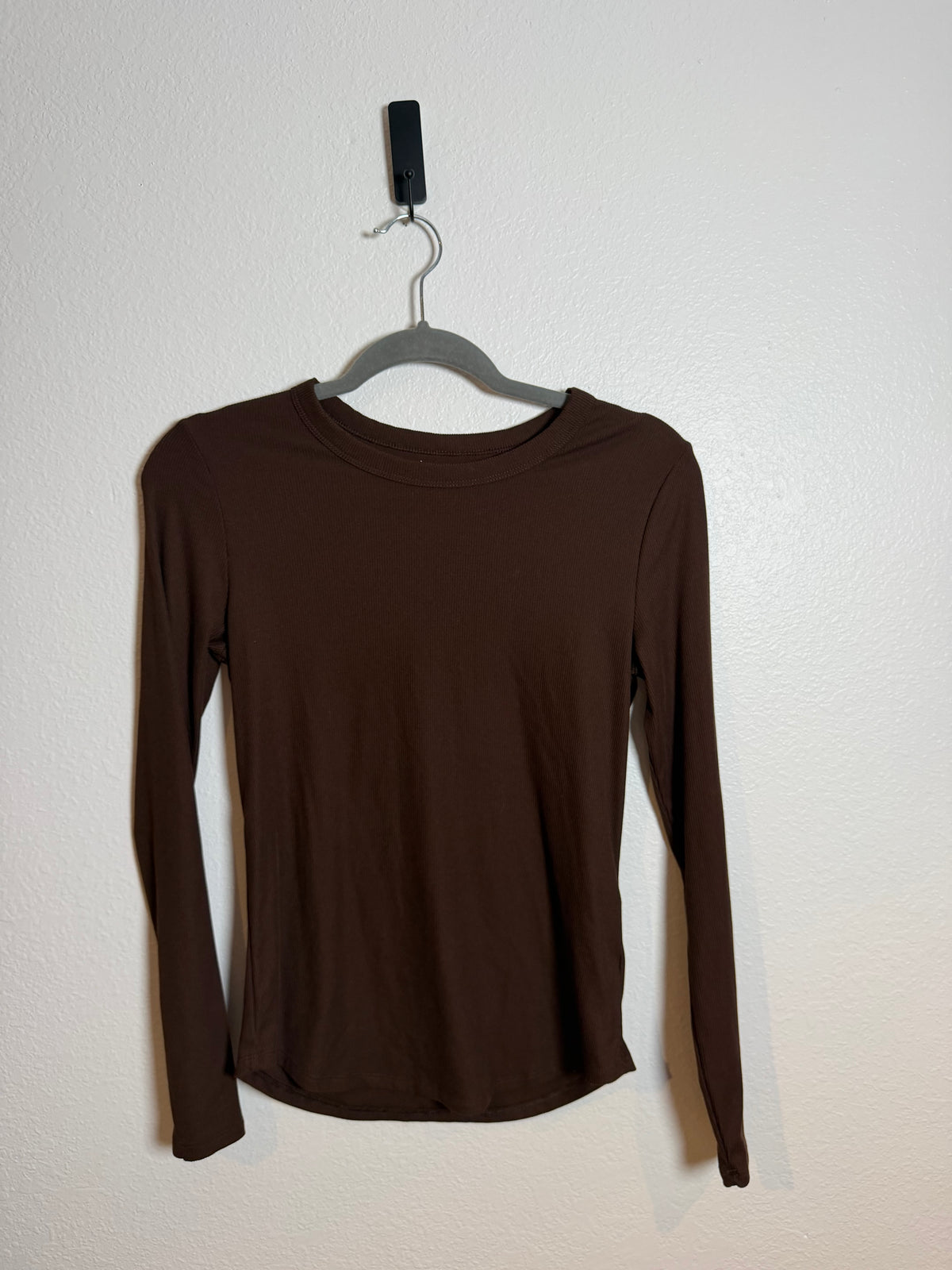 Women’s NB Brown Top Size Medium