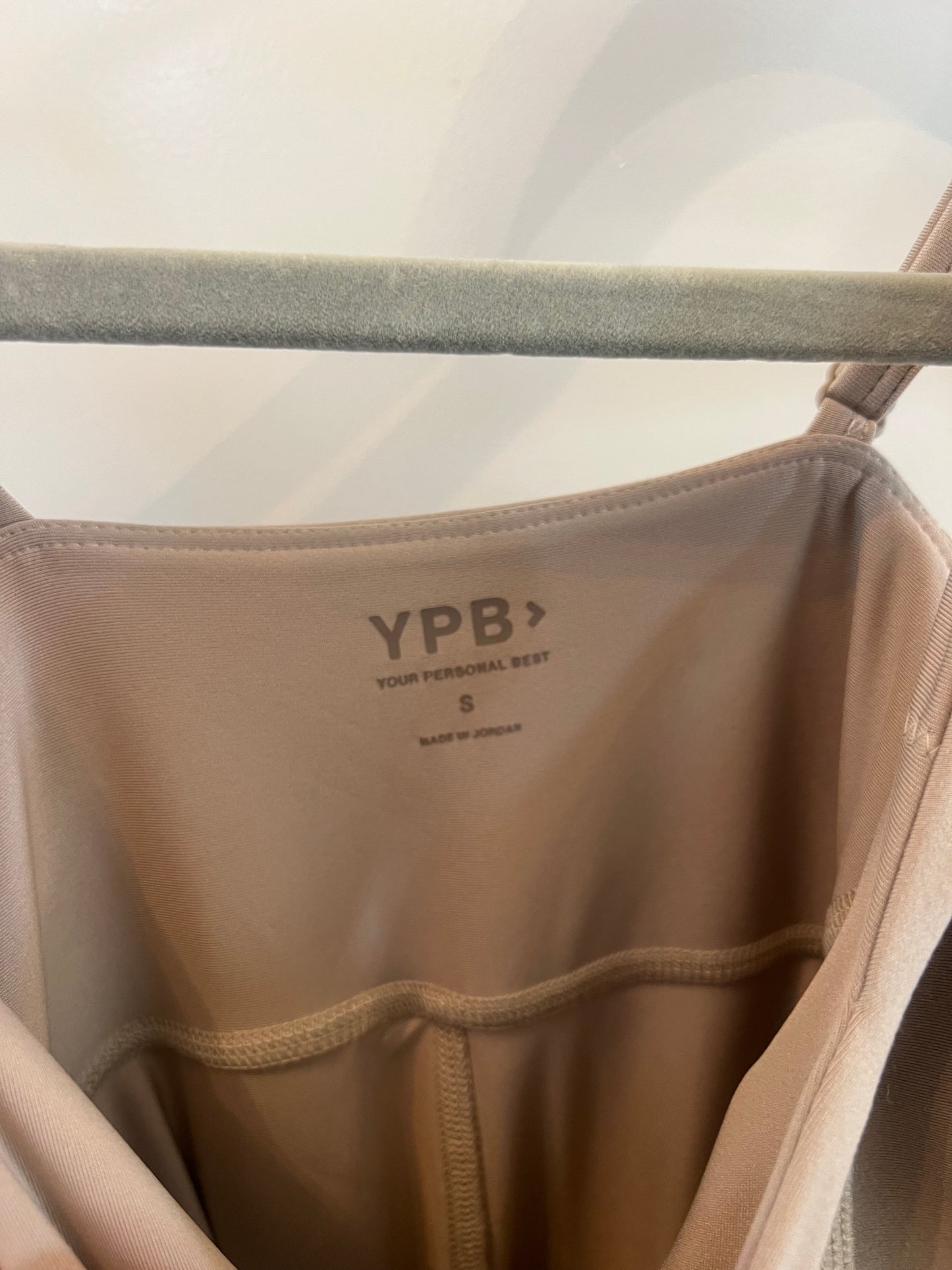 Abercrombie YPB Active Dress Women’s Size Small Tan