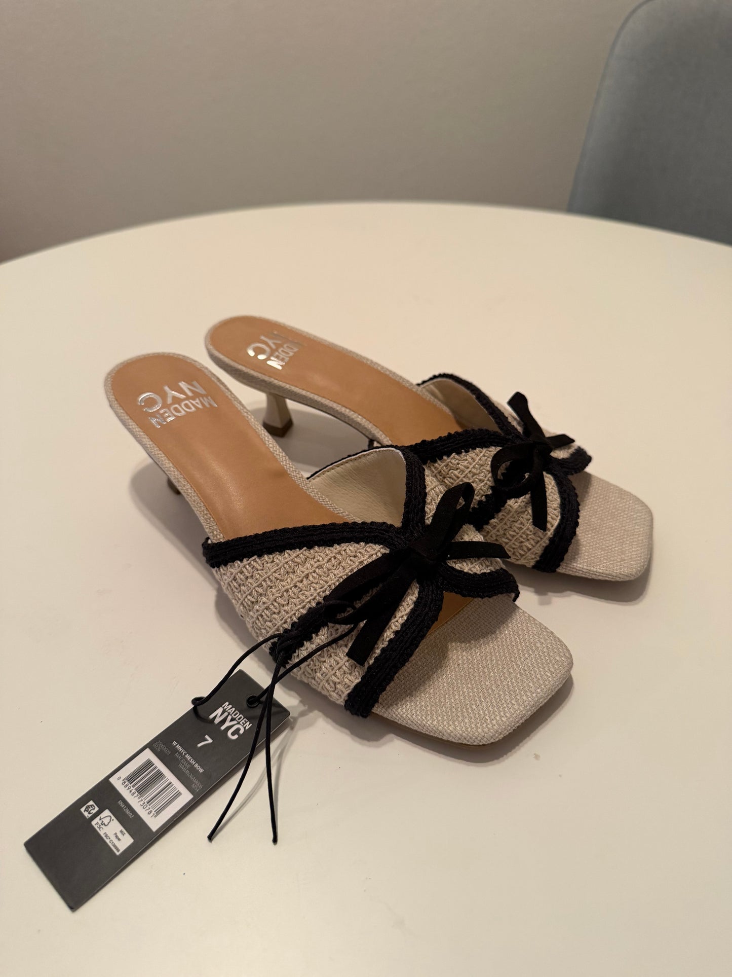 Madden NYC Mesh Bow Sandals Women’s 7 NWT