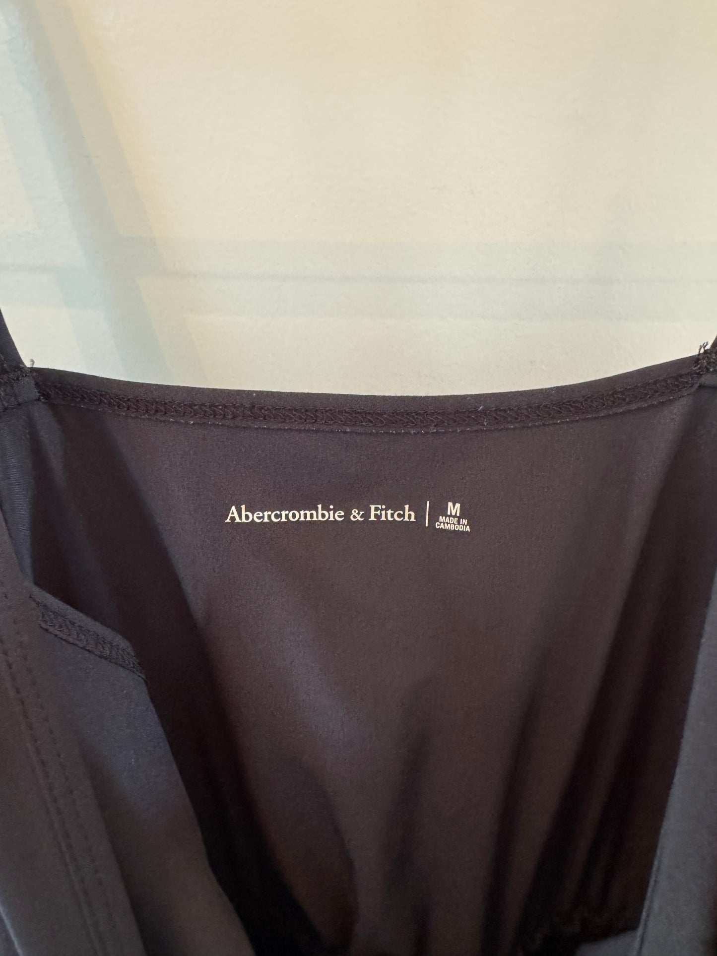 Abercrombie & Fitch Knit Romper Women’s Medium Black