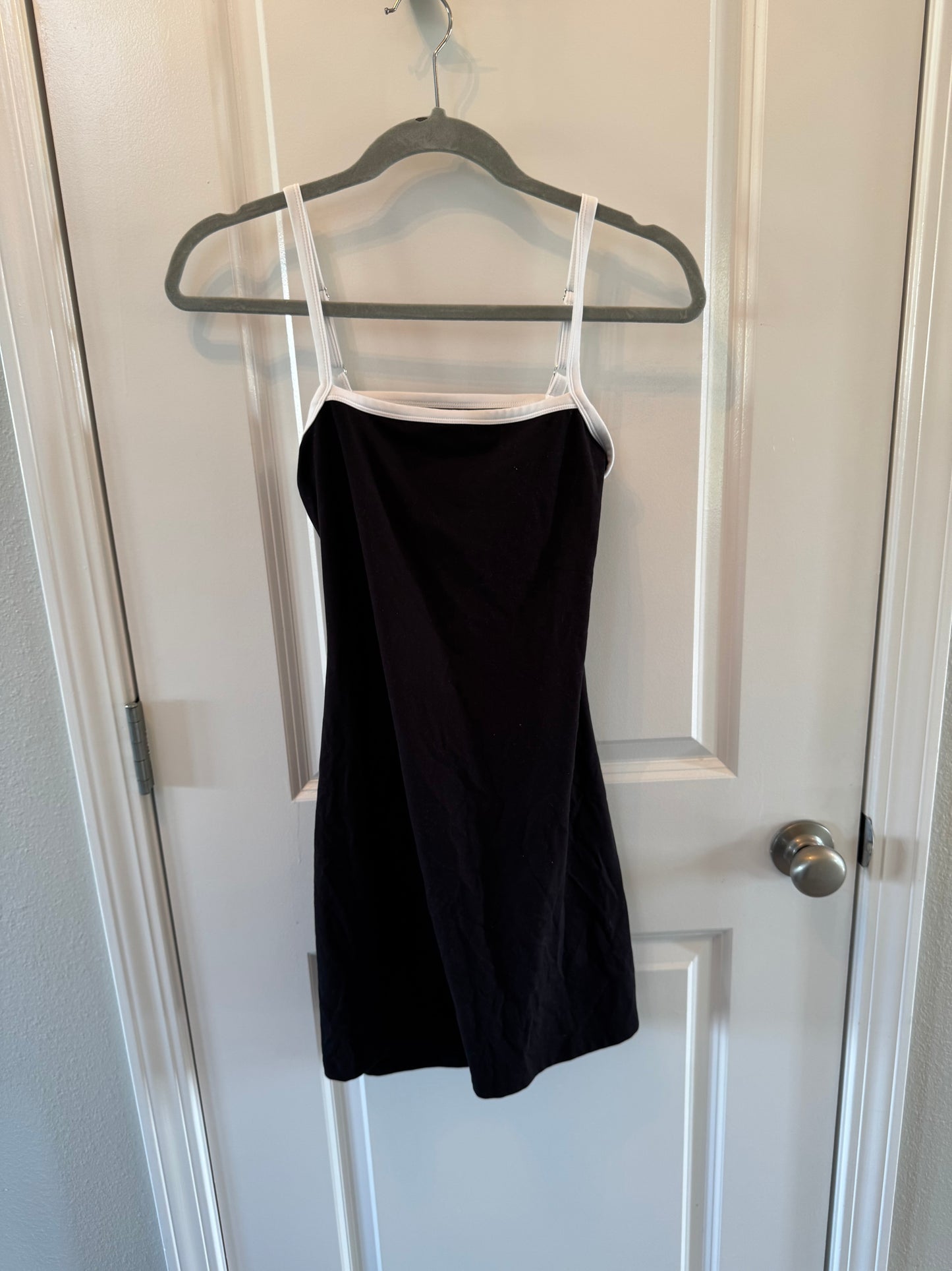 Wild Fable ButterBliss Mini Skater Dress Women’s Medium Black White