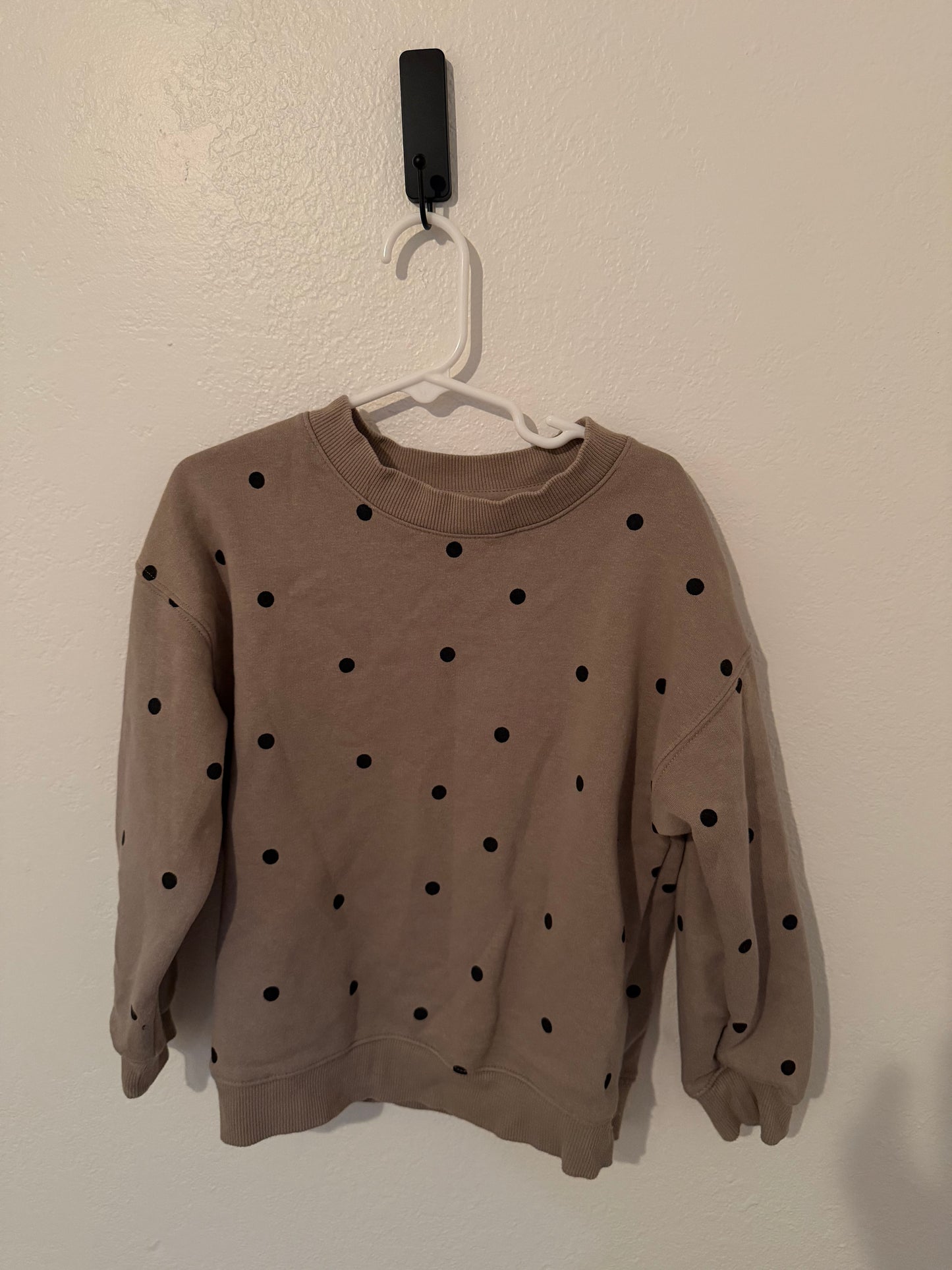 H&M Polka Dot Sweatshirt Toddler Size 5T/6