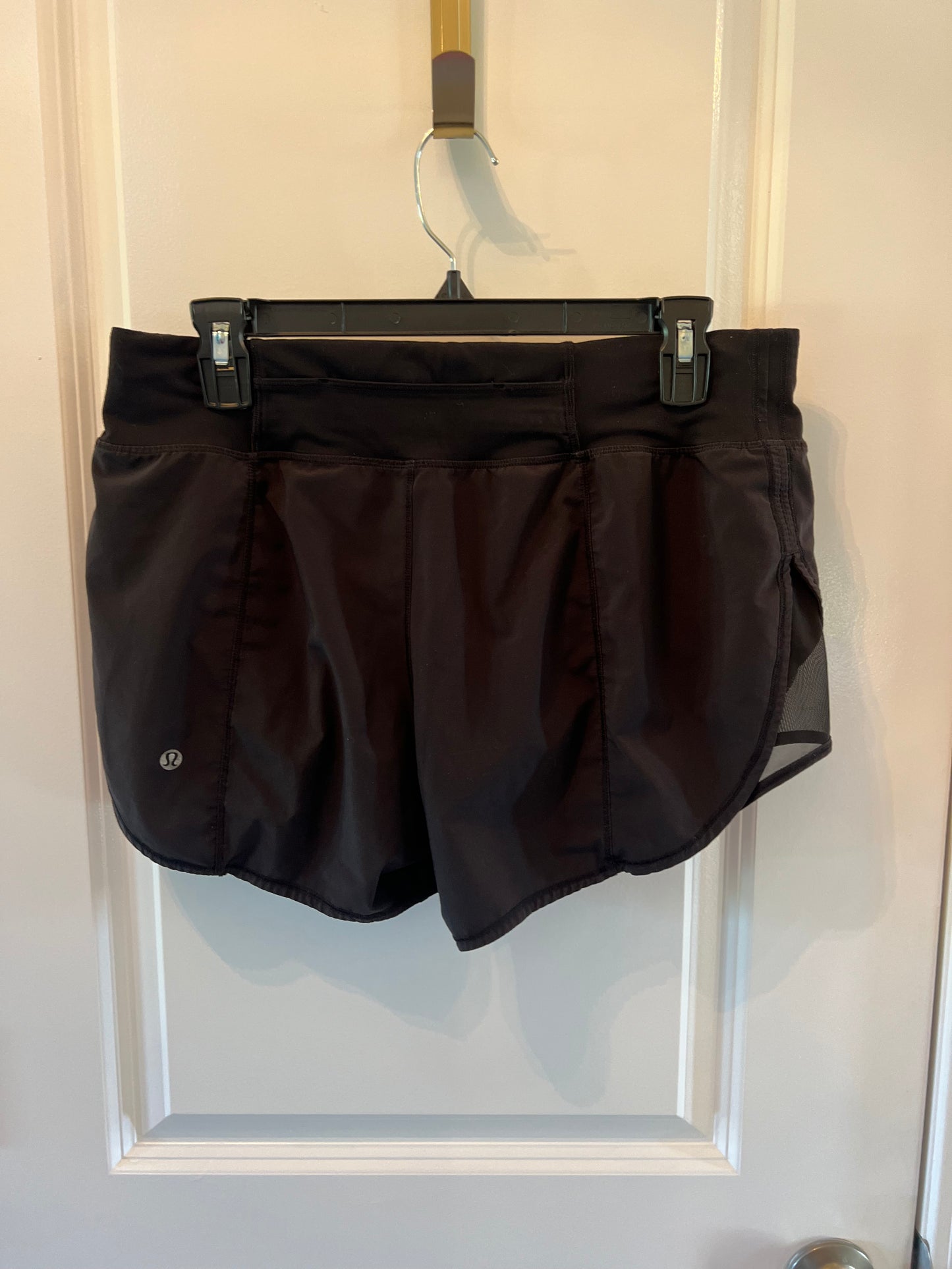 Lululemon Active Shorts Women’s Size 8 (Medium) (slight fading)