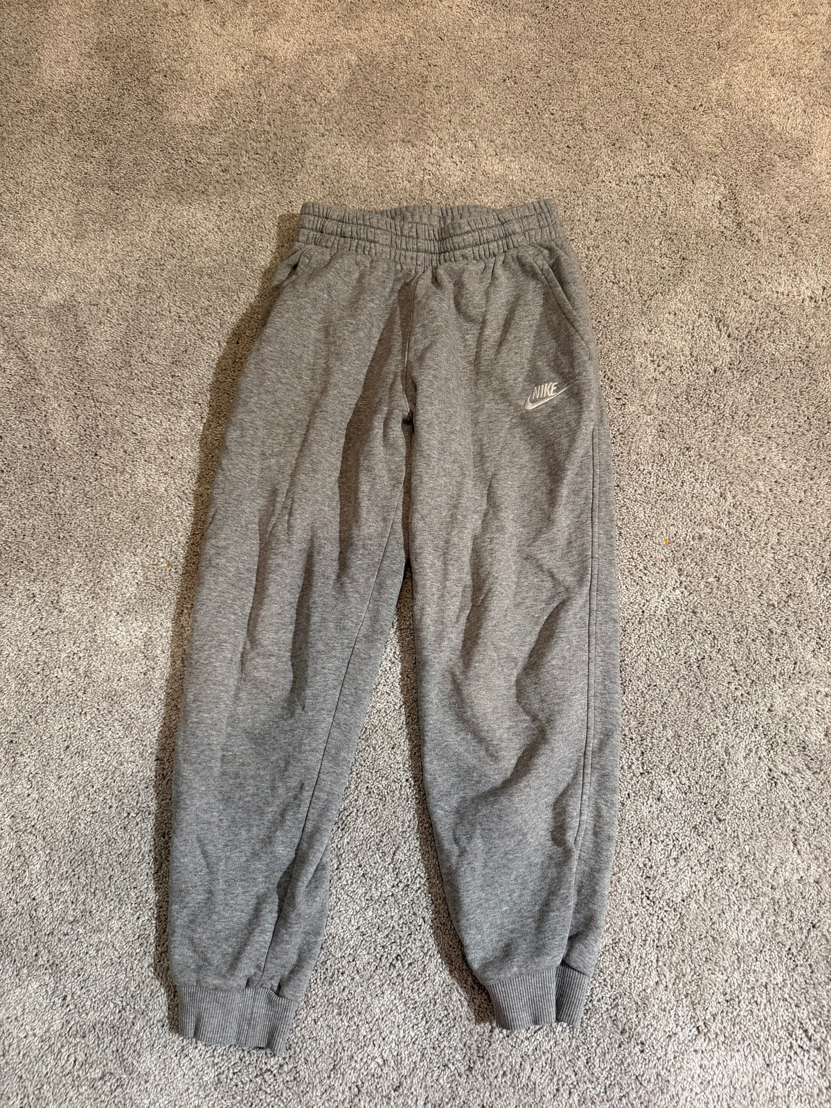 Nike Joggers Youth Large