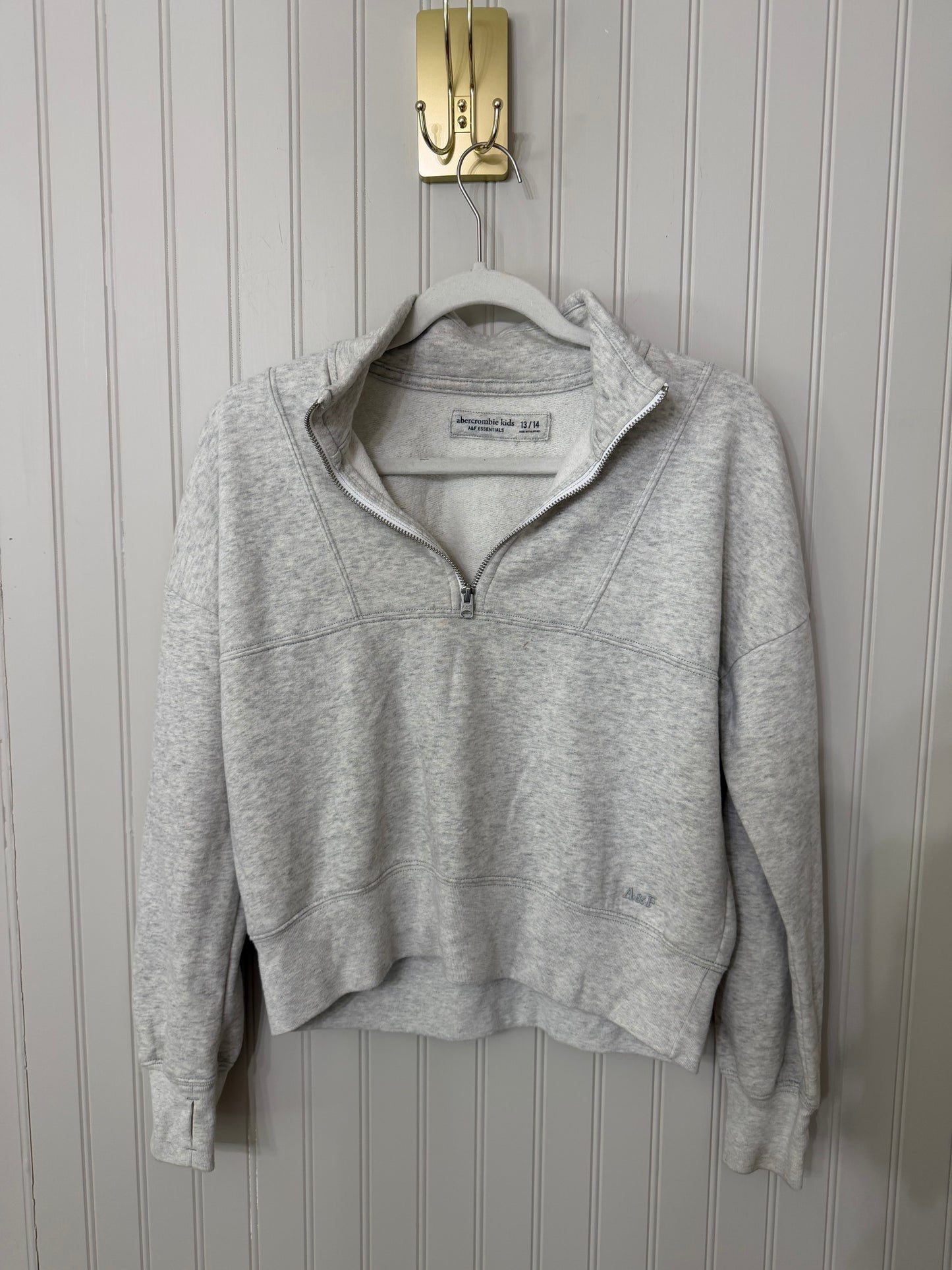 Abercrombie & Fitch Pullover Girl’s Size 13-14 Gray