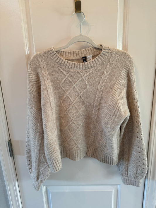 H&M Sweater Size Medium