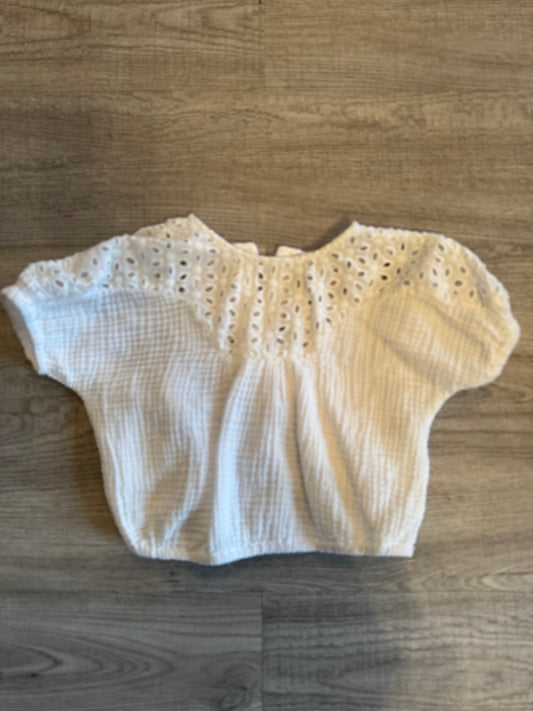 Zara Eyelet Top Baby Size 12-18M (runs bigger)