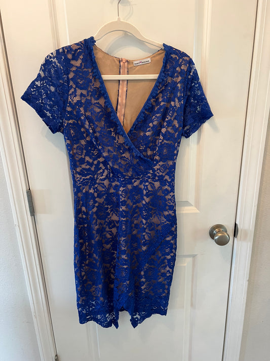 VNeck Lace Short Sleeve Dress Women’s Size Large Blue