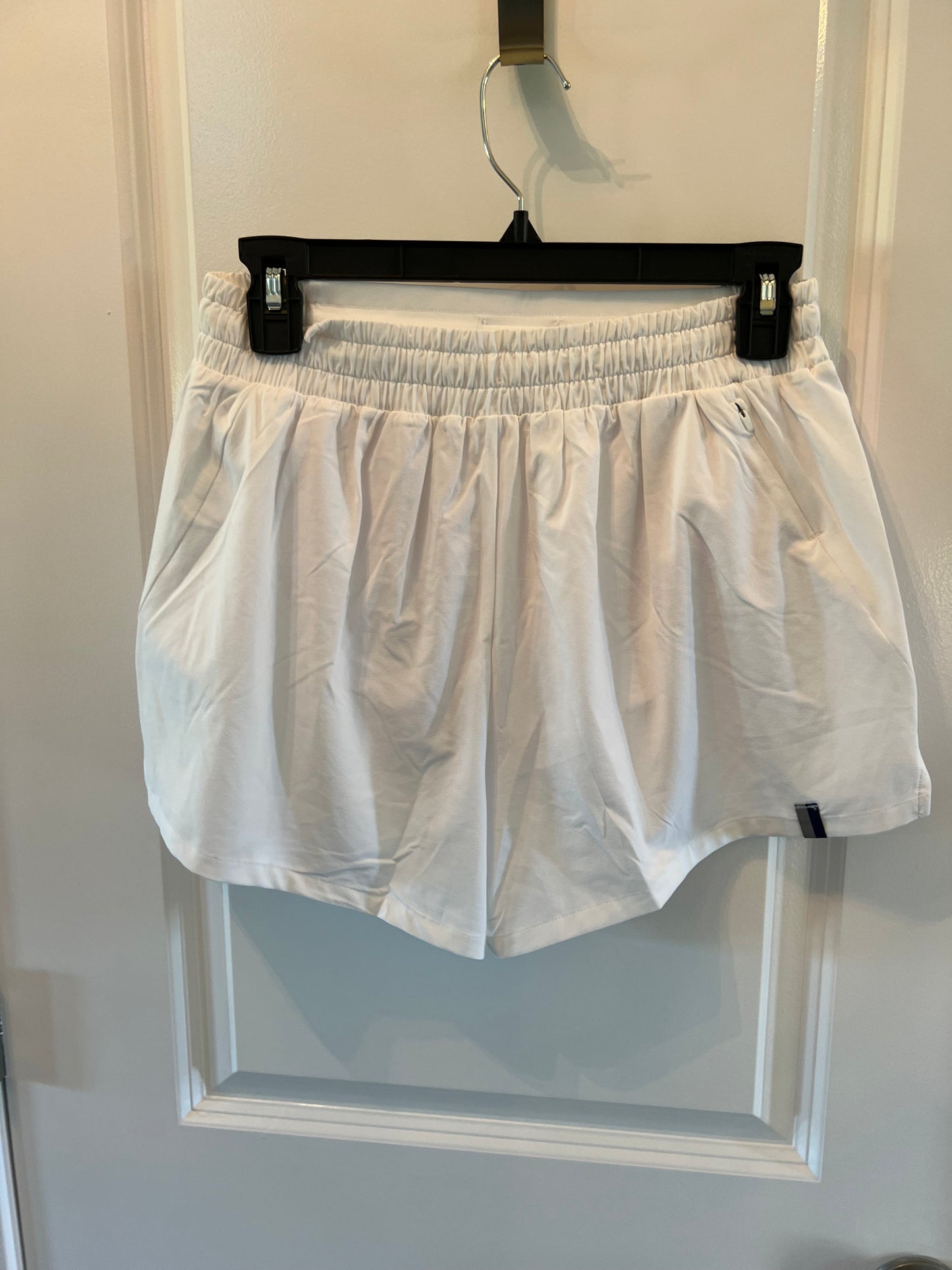 Rhoback Active Shorts Women’s Size Small 4-6 White