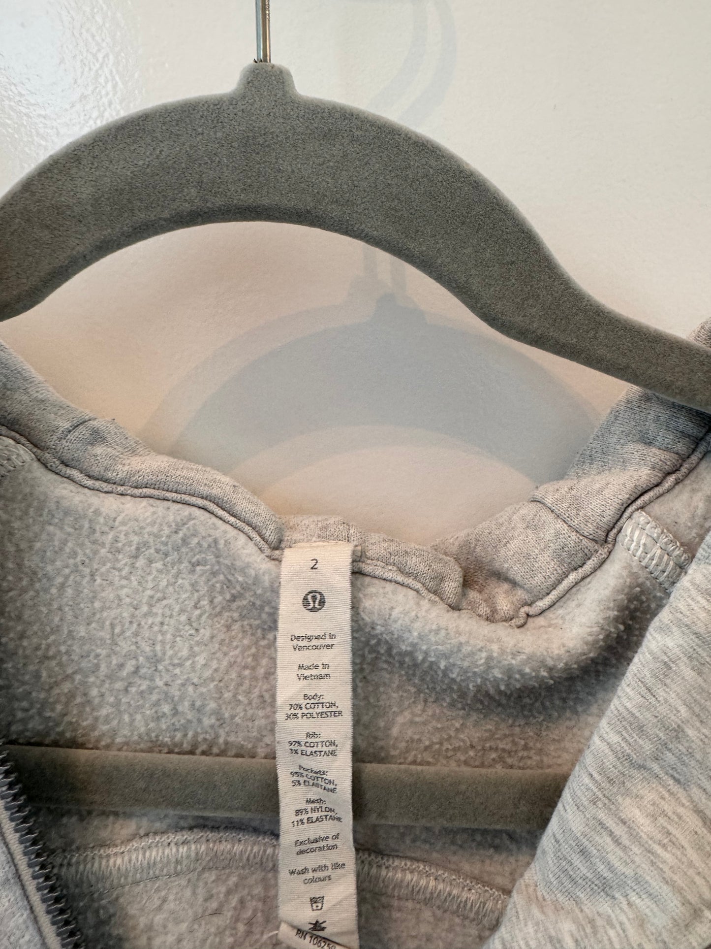 Lululemon Scuba Hooded Jacket Women’s Size 2 Heather Gray