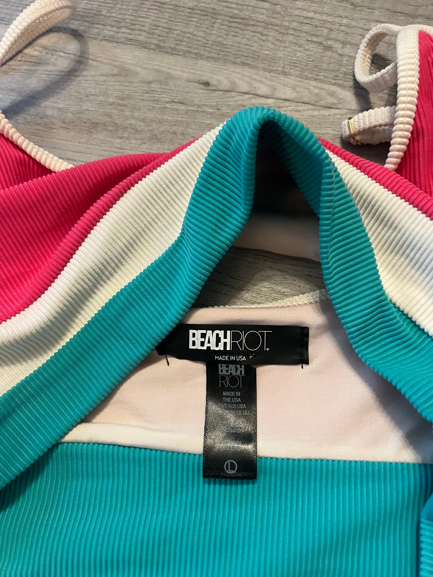 Women’s Beach Riot Swimsuit Size Large