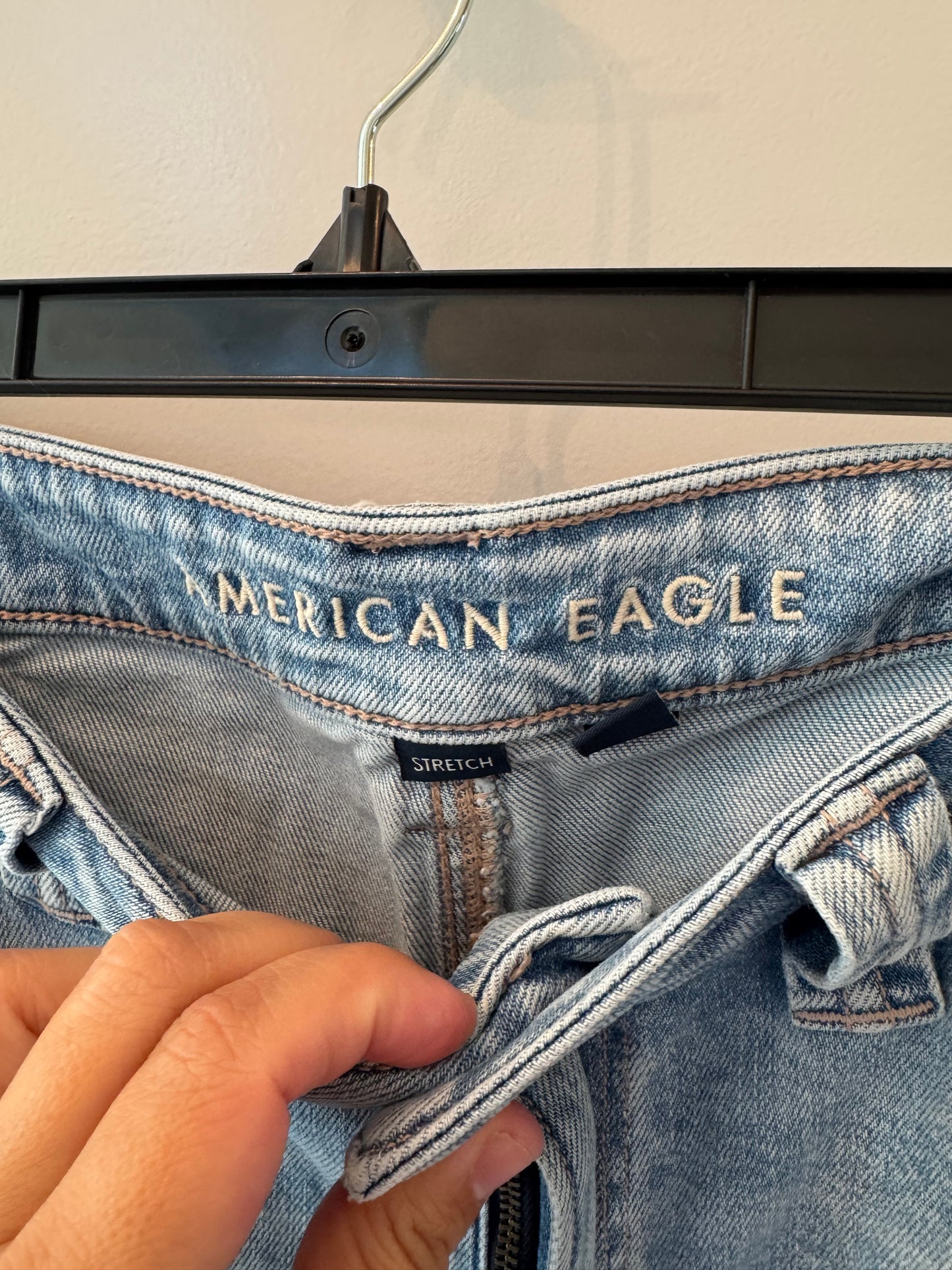American Eagle Baggy Cargo Jeans Size 6