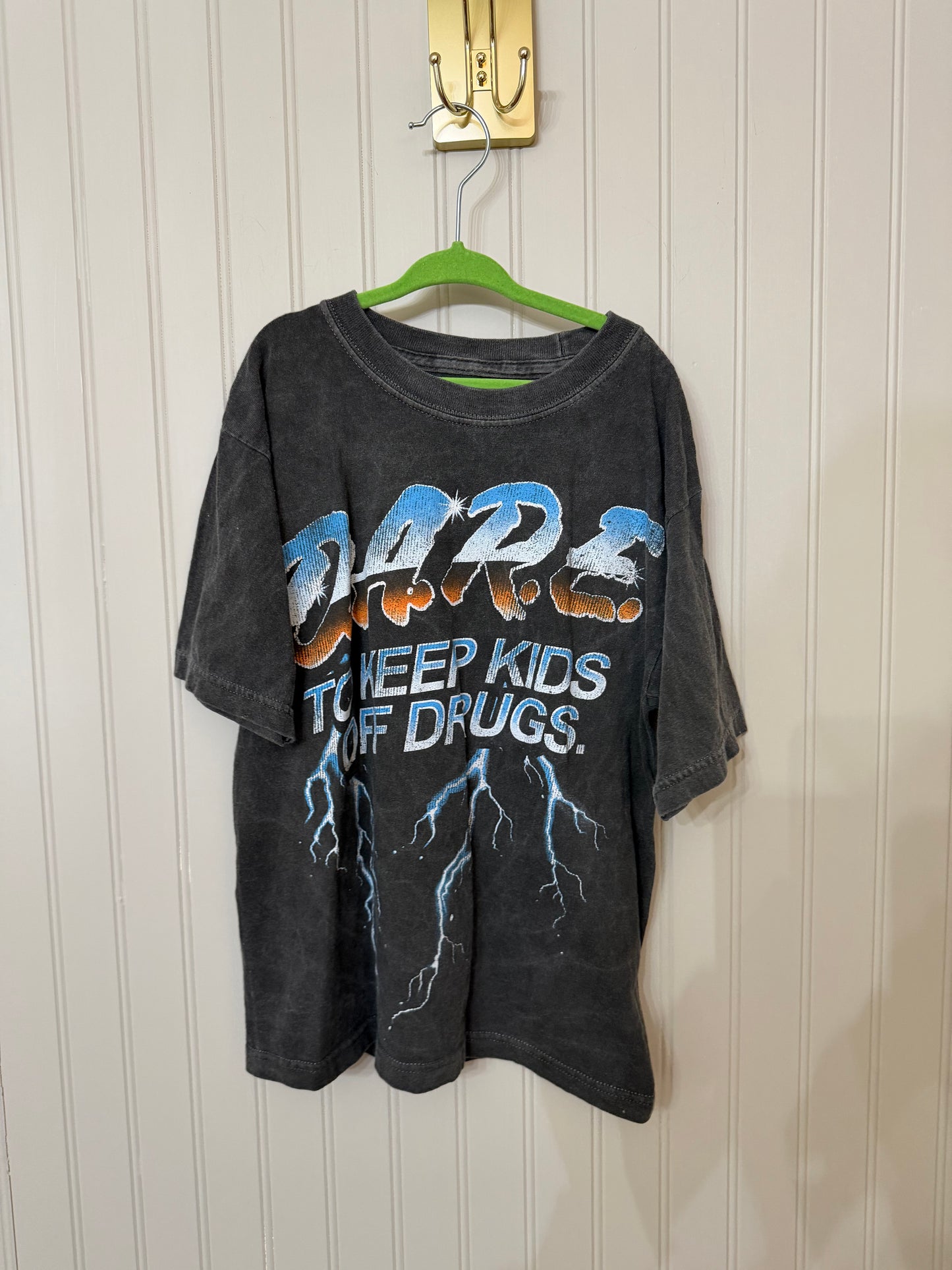 D.A.R.E. Tee Men’s Medium Charcoal Gray