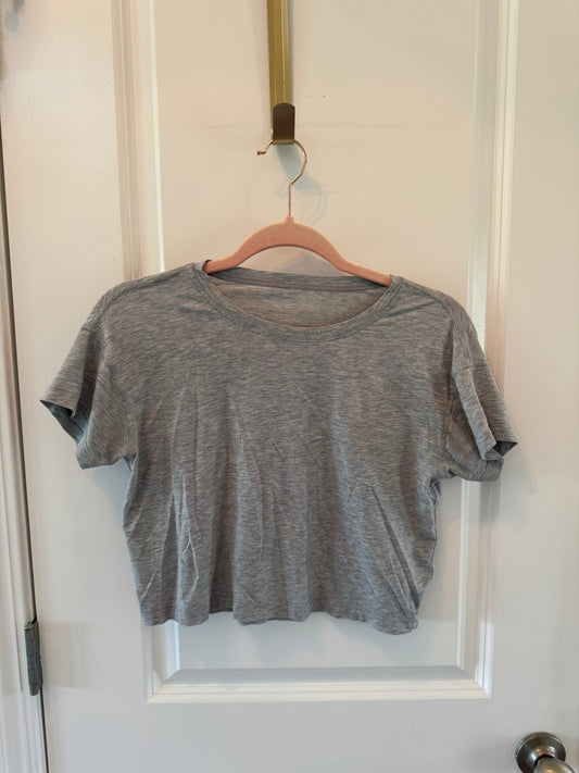 Lululemon Gray Tee Size 4