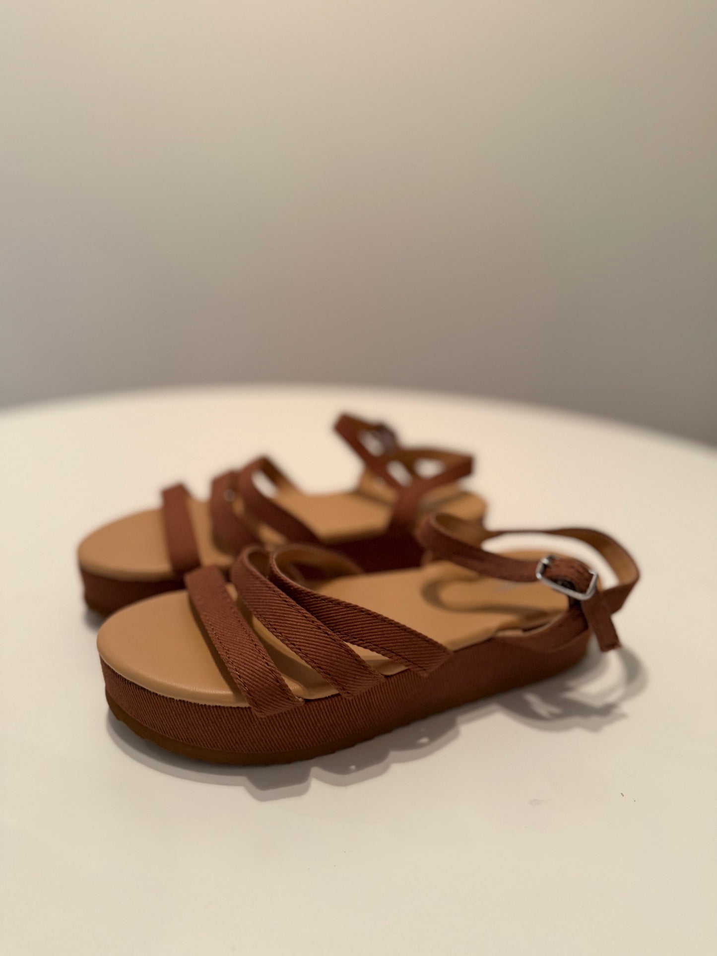 Old Navy Sandals Size 3 Years