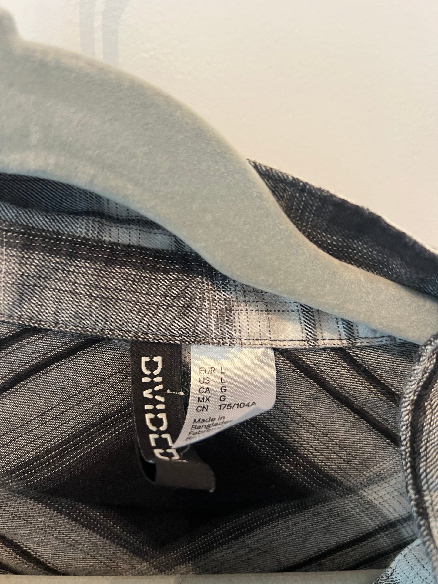 H&M Plaid Flannel Long Sleeve To Women’s Size Large Gray