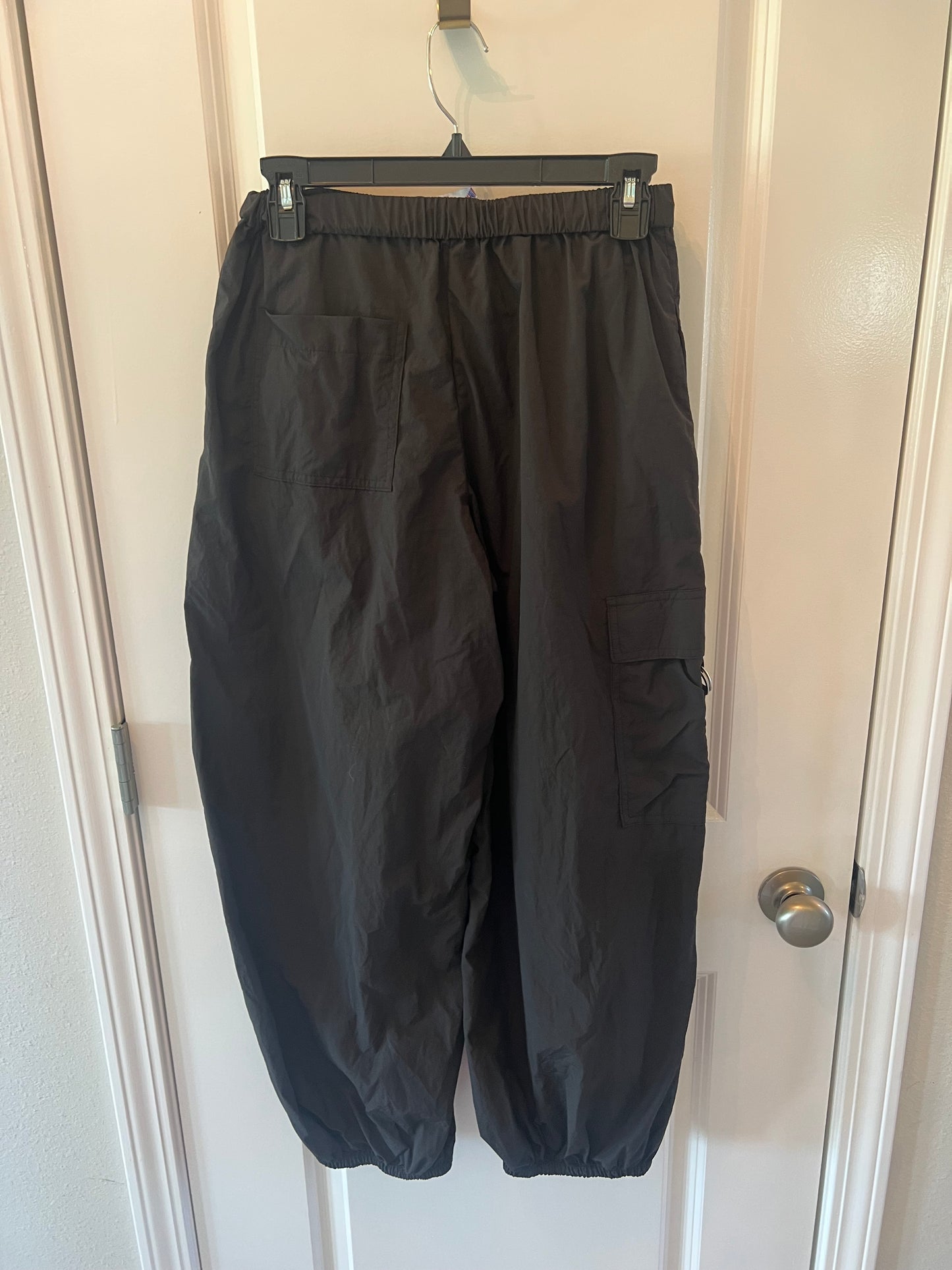 Urban Outfitters Jana Cargo Pants Women’s Size XS Black