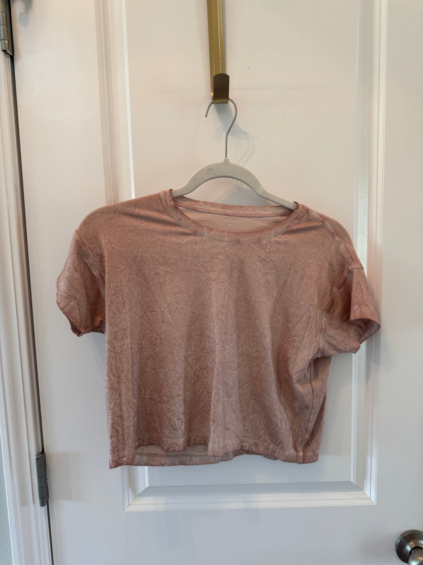 Lululemon Pink Tee size 4