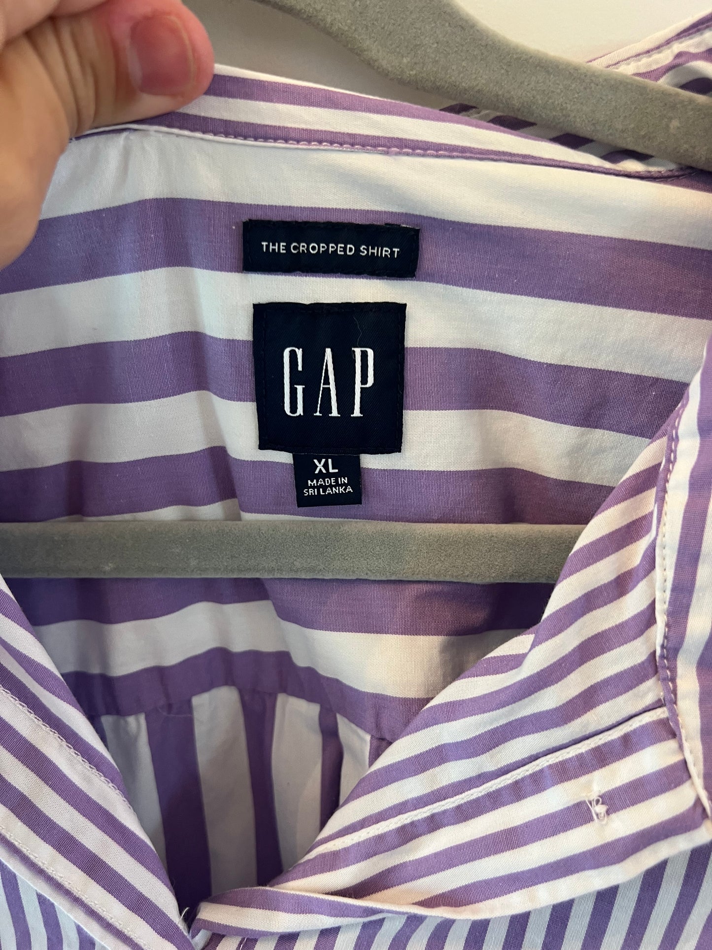 Gap The Cropped Shirt Stripe Button Front Women’s Size XL 16-18 Purple