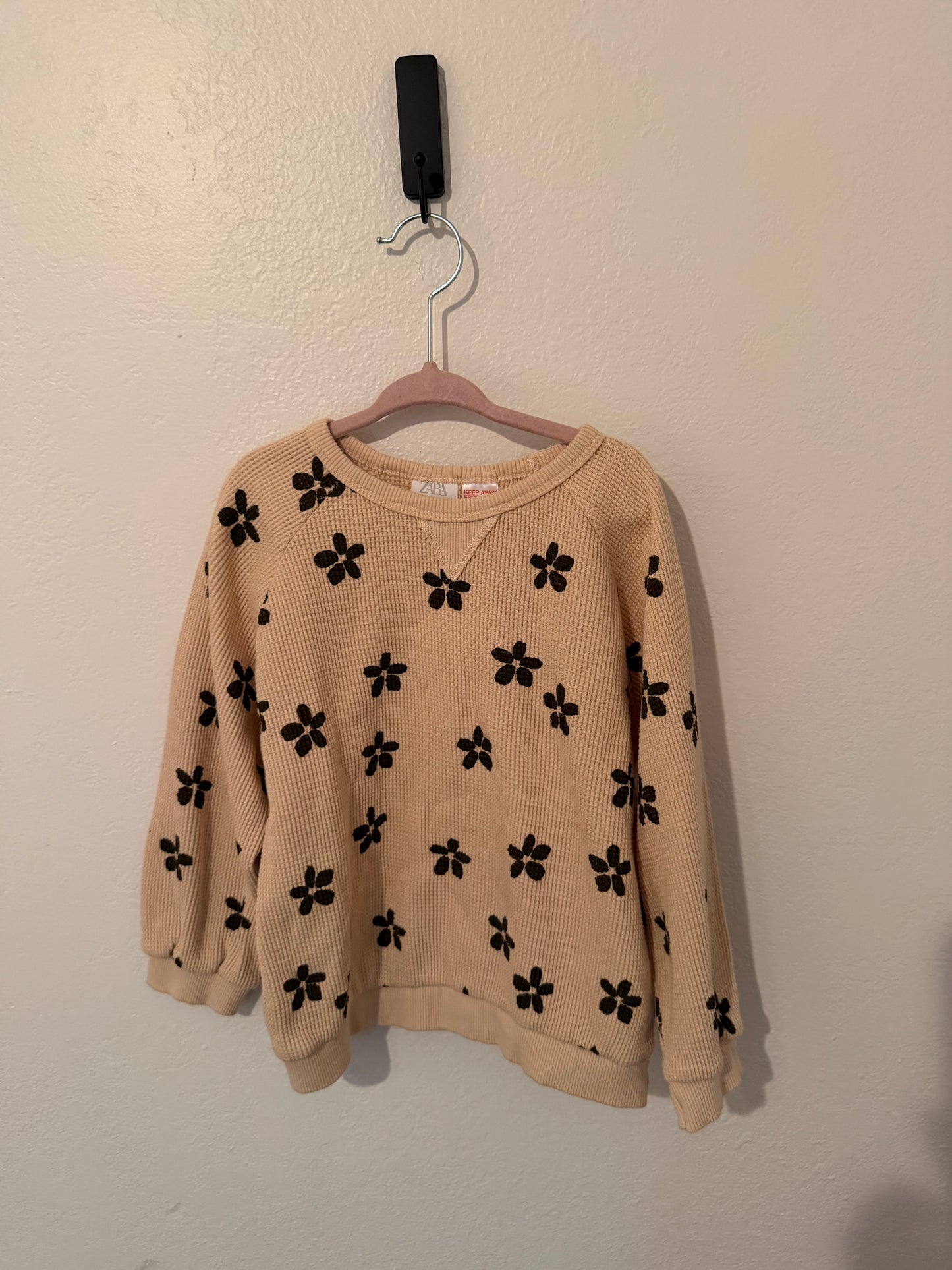 Zara Sweatshirt Size 2/3