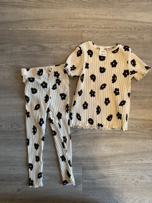 Zara Floral Set Size 3/4 Years