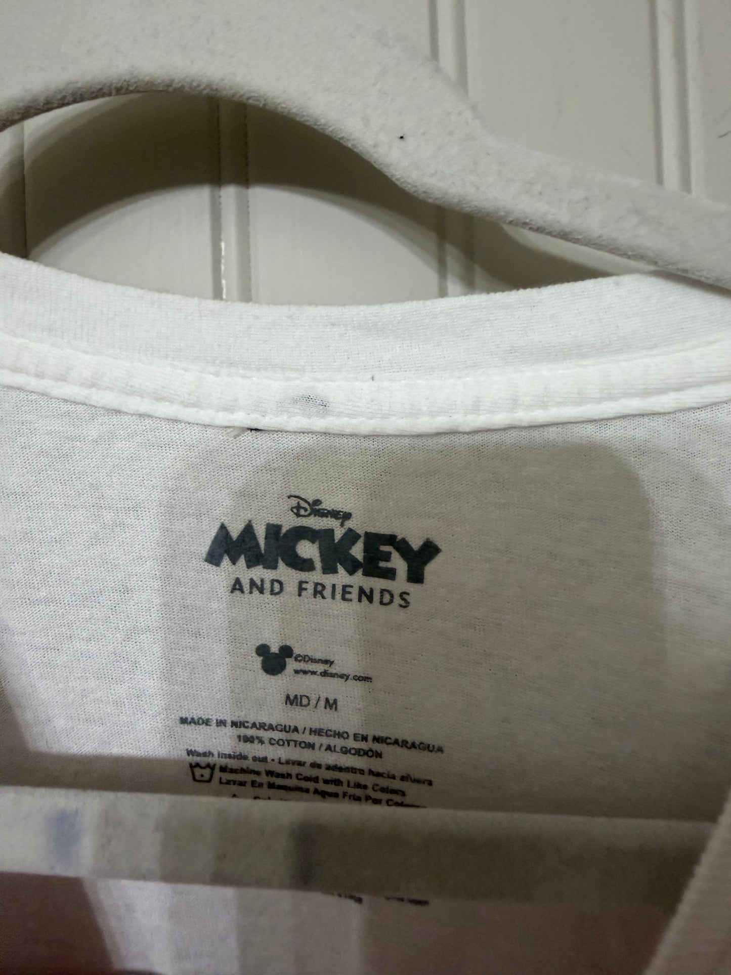 Men’s Mickey Tee Size Medium