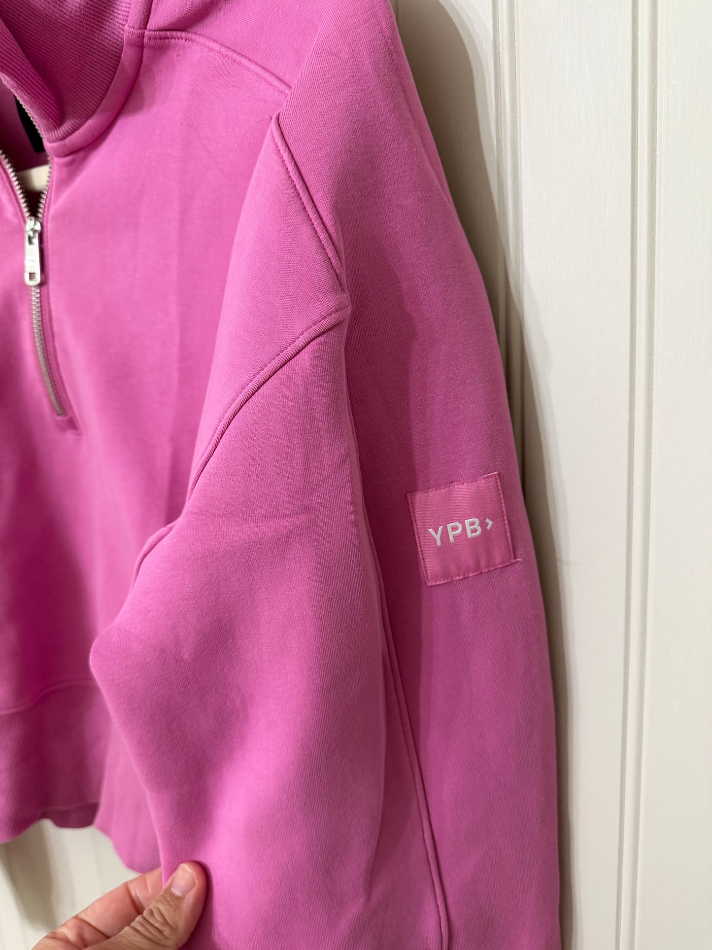 YPB Abercrombie Pullover Side Medium