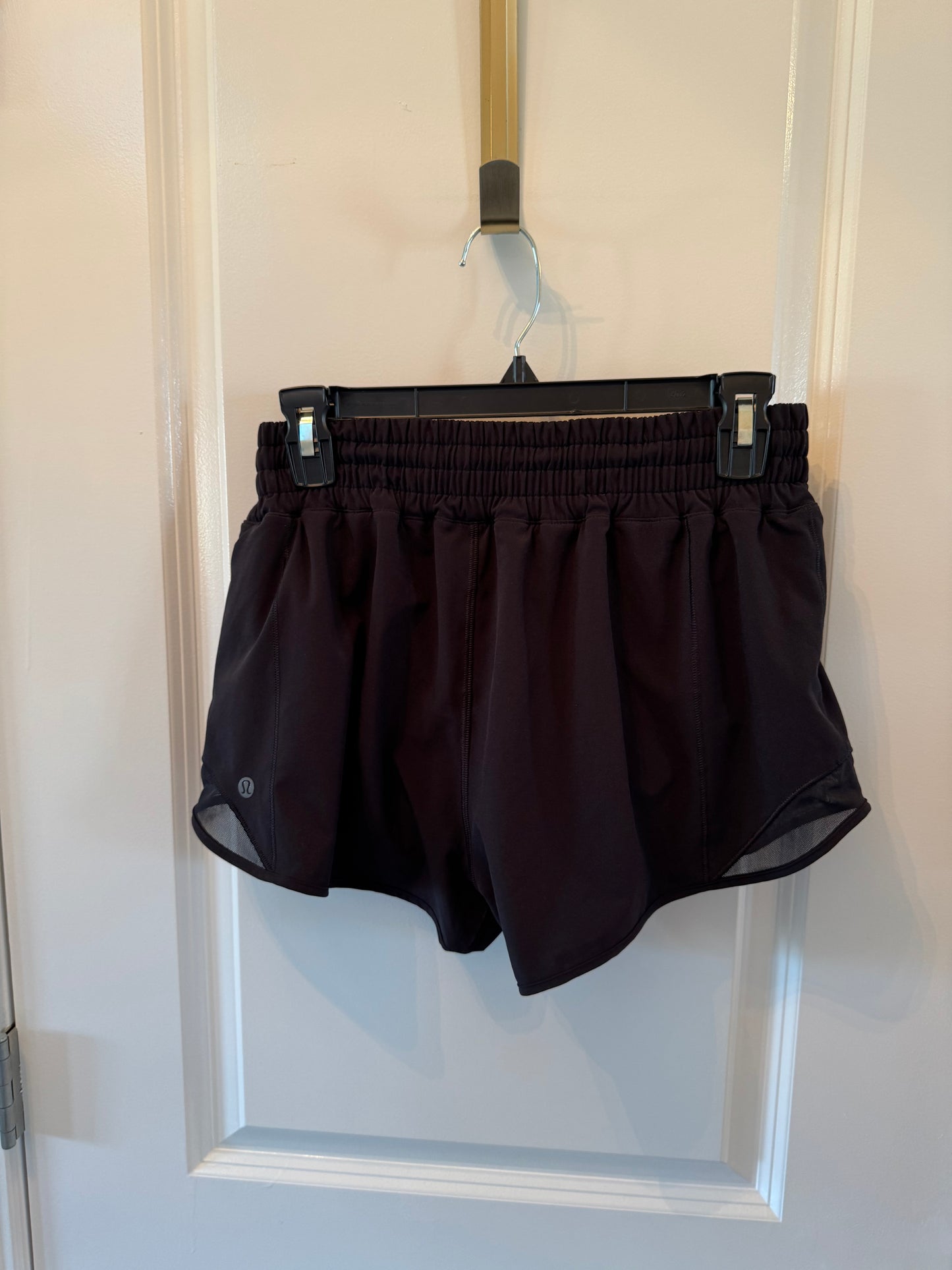 Lululemon Black Hotty Hot Shorts Women’s 8