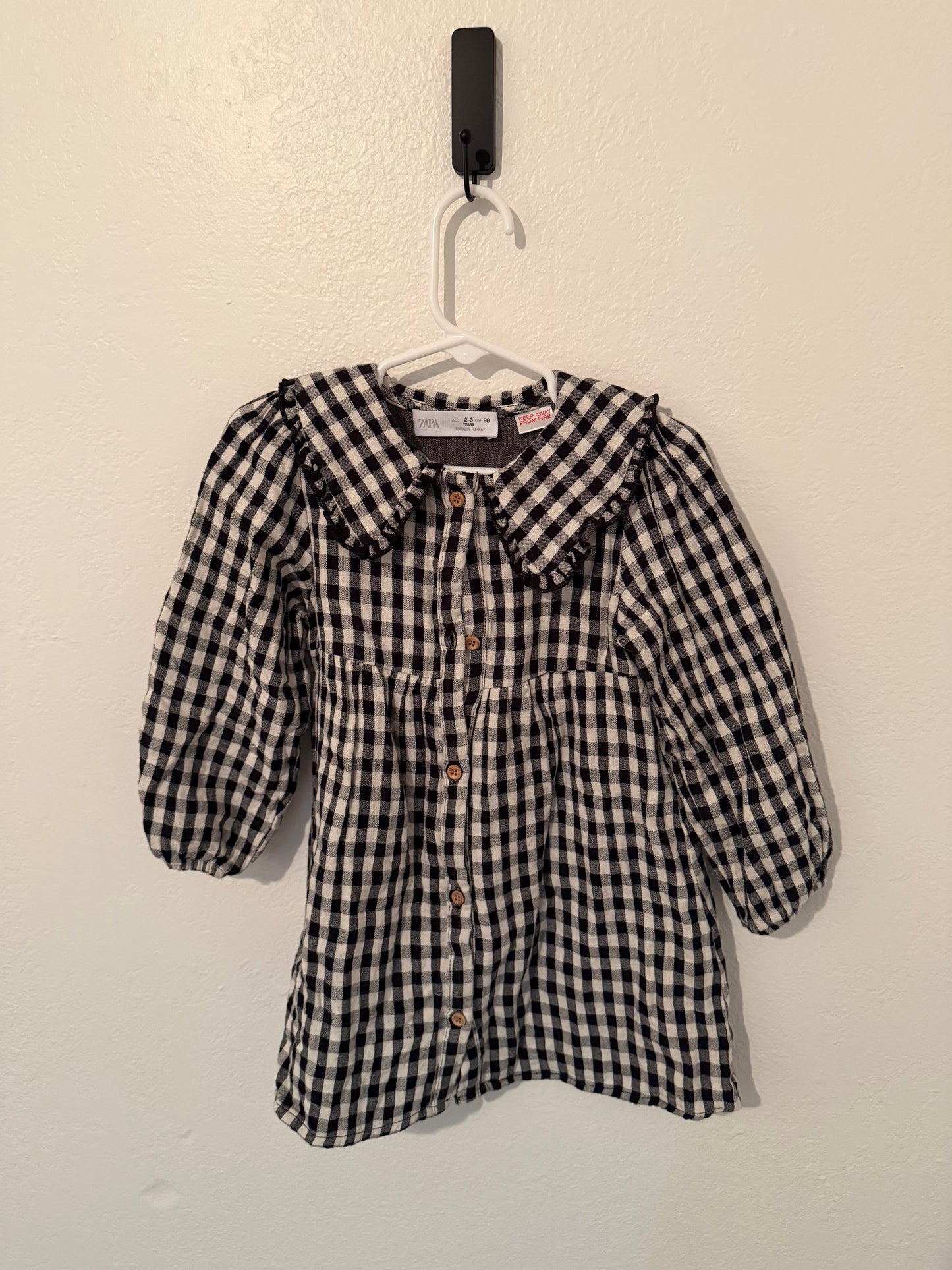 Zara Plaid Dress Toddler Size 2-3T Black